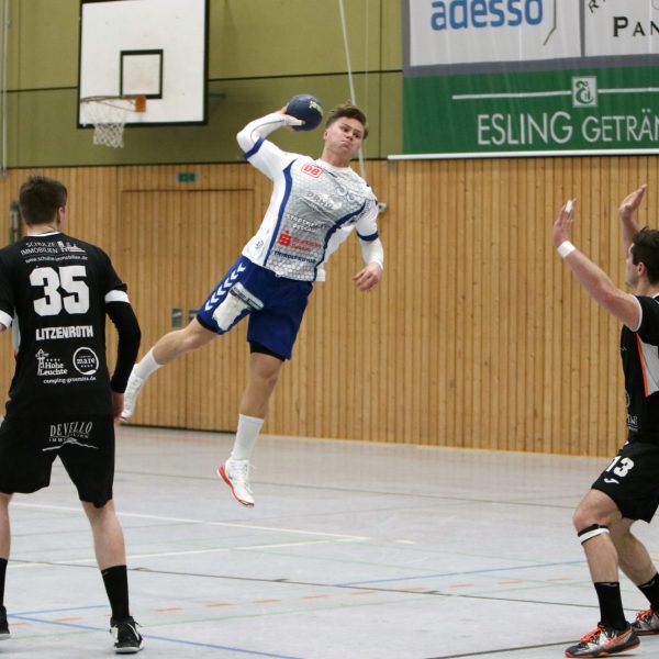 Jörn Persson beim Wurf