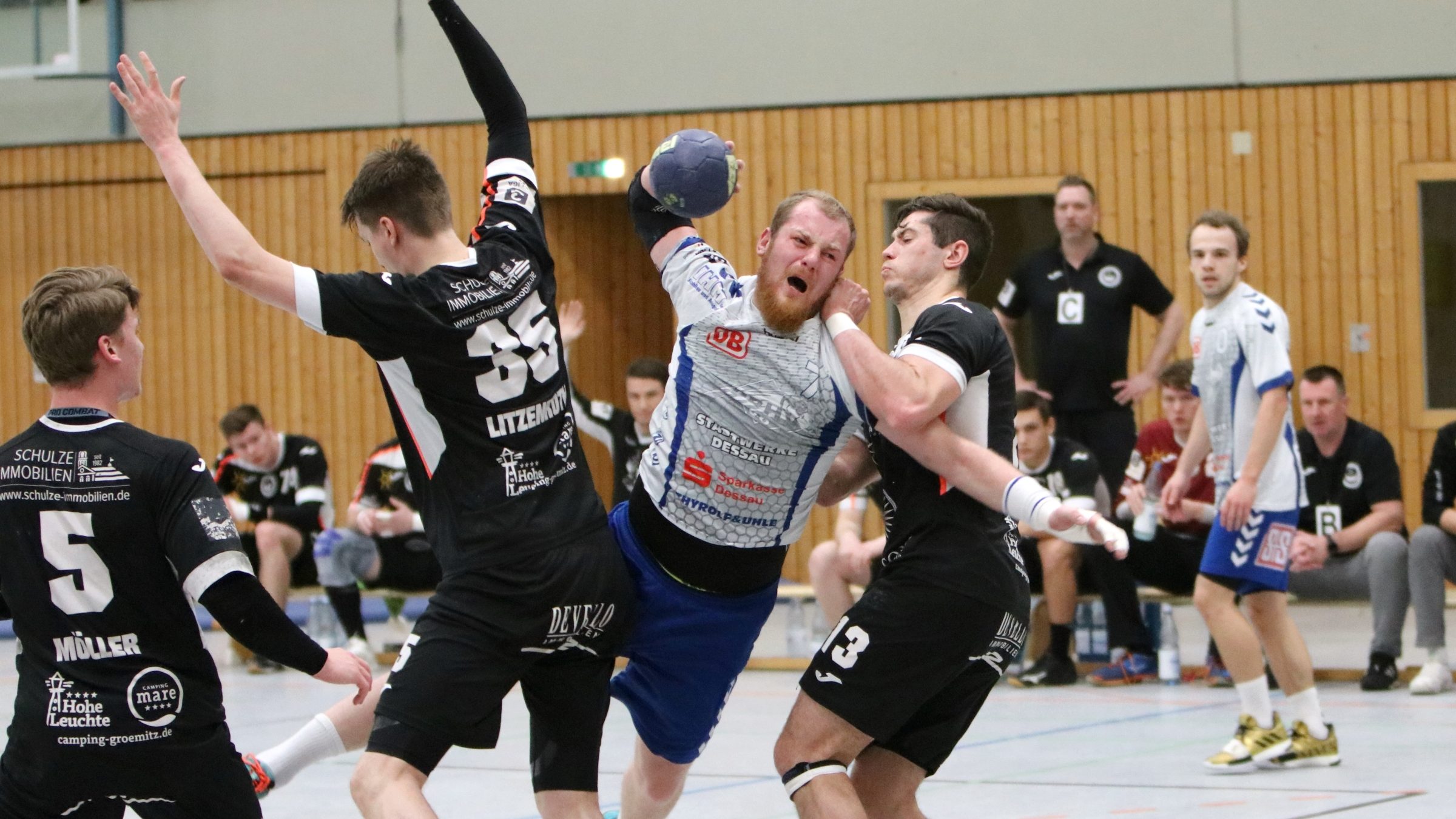 Libor Hanisch beim Wurf am Kreis