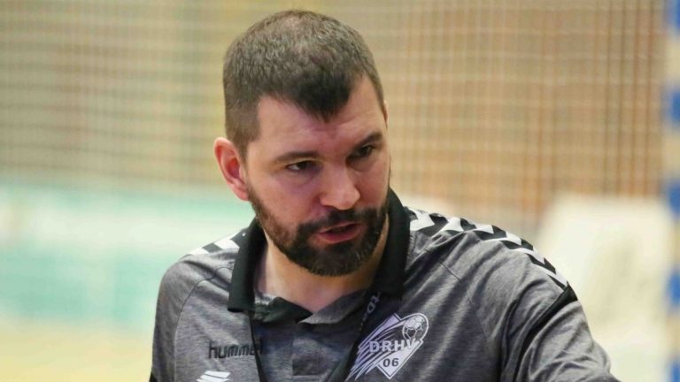 Trainer Daniel Holtz