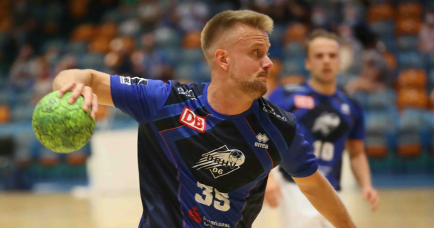 Max Scheithauer beim Testspiel gegen den EHV Aue im September 2020