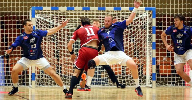 Abwehr des DRHV gegen den VfL Lübeck-Schwartau