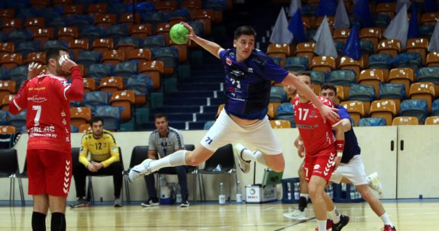 Oliver Seidler beim Wurf