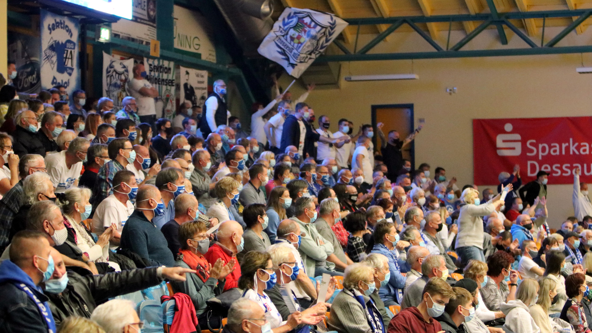 Zuschauer in der Anhalt-Arena Saison 2020/21