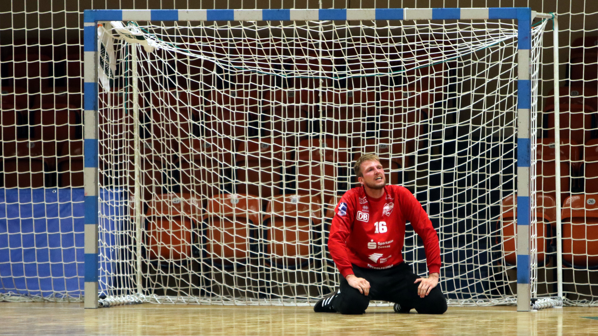 ambrosius-rimpar-0921 Philip Ambrosius im Spiele gegen Rimpar Saison 20211/22