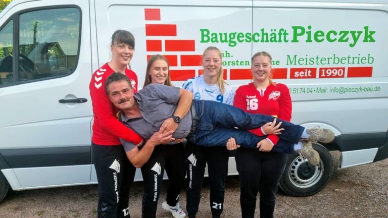 Ausrüstungssponsor Pieczyk bei den DRHV-Mädels September 2021