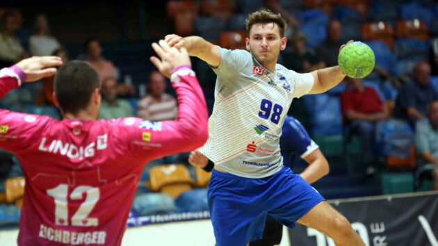 Yannick-Marcos Pust beim Spiel gegen den ThSV Eisenach Saison 2021/22