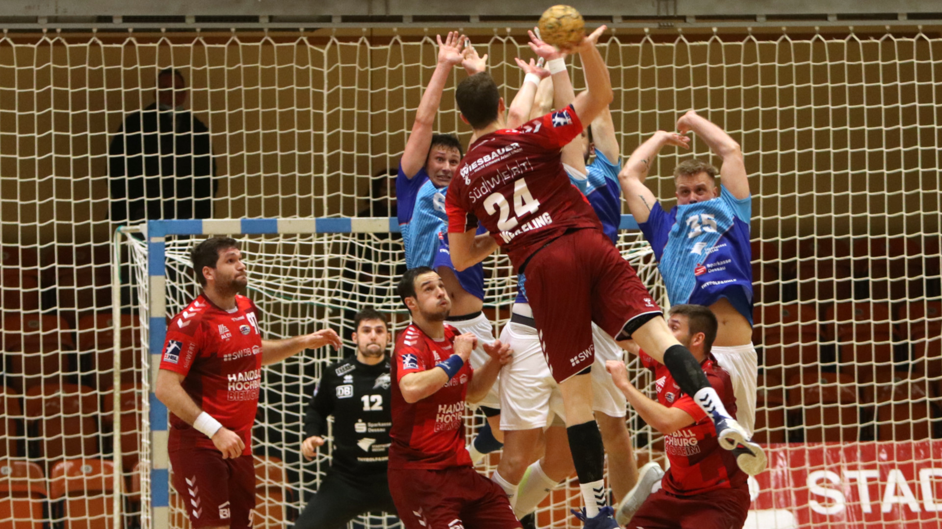 DRHV-Abwehr im Spiel gegen Bietigheim Saison 2021-22