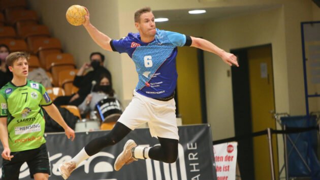 Jakub Hrstka im Spiel gegen den TV Emsdetten Saison 2021-22