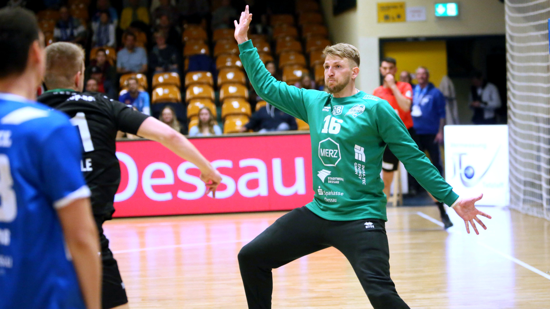 Philip Ambrosius im Spiel gegen die Wölfe Würzburg Saison 2022/23