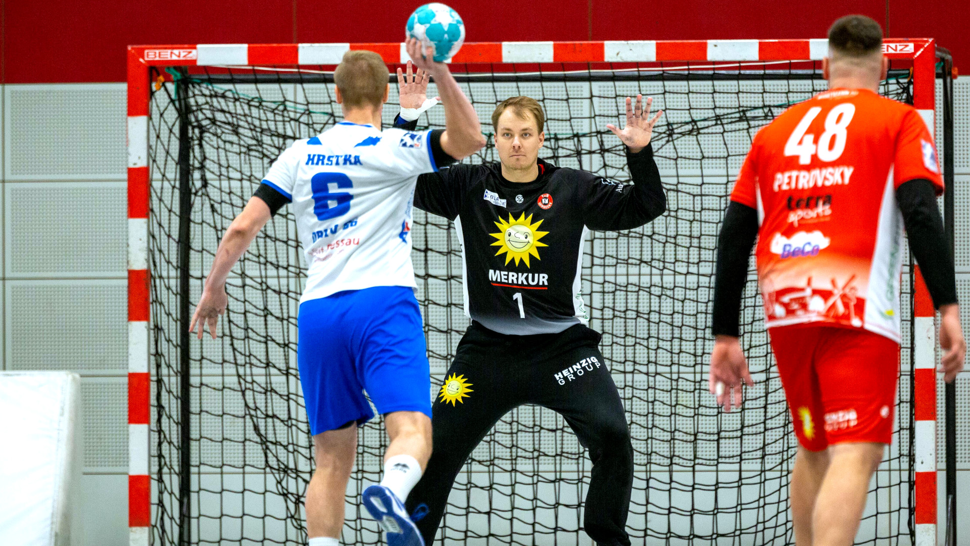 Jakub Hrstka im Spiel gegen den TuS N-Lübbecke Saison 2022/23