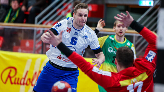 Jakub Hrstka beim Auswärtsspiel in Hagen Saison 2022/23