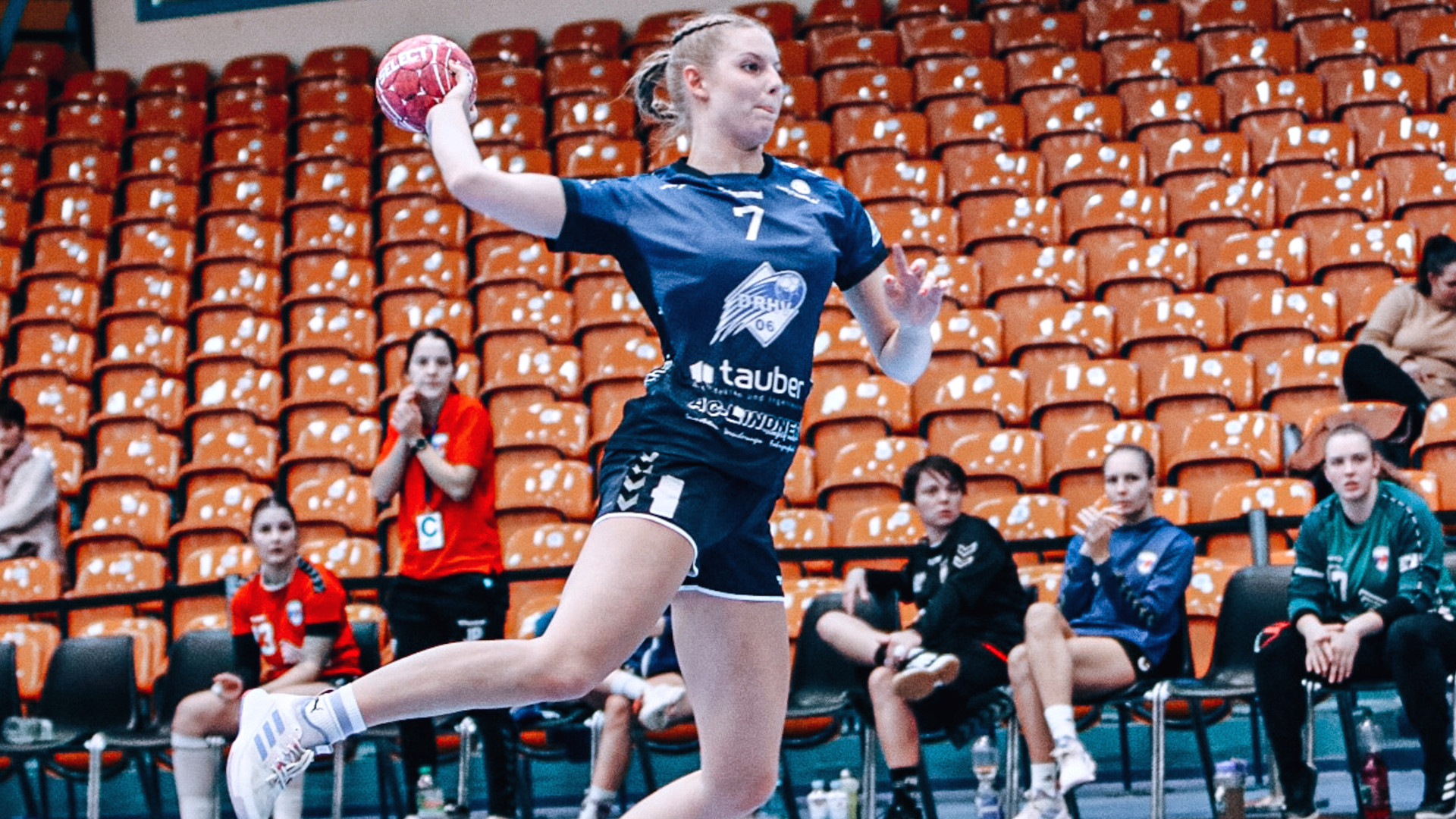 Juliana Maul im Spiel gegen den HC Burgenland Saison 2023/24