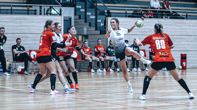 Fabienne Welhöner im Spiel gegen SV Union Halle-Neustadt II Saison 2023/24