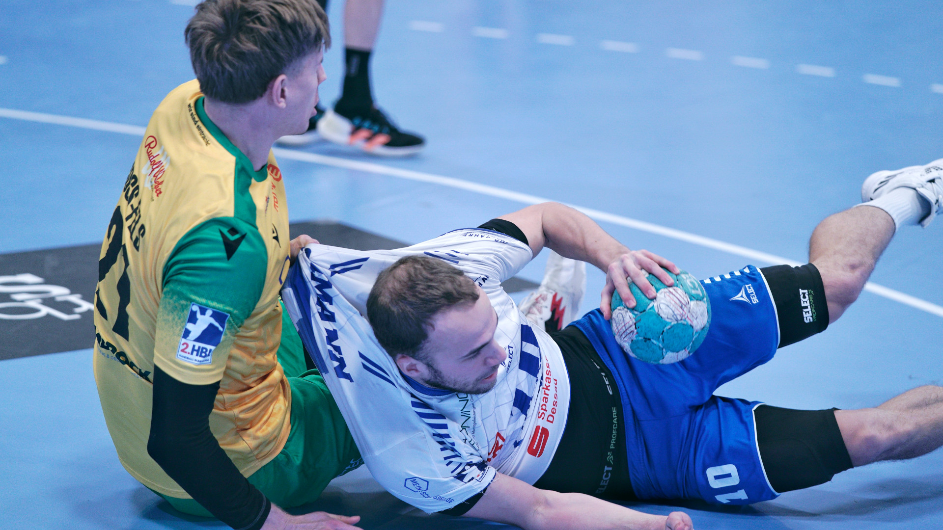 DRHV-Kapitän im Kampf um den Ball beim VfL Eintracht Hagen Saison 2023/24