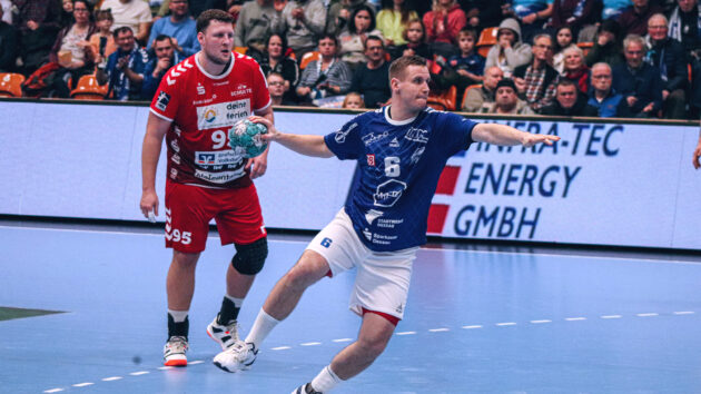Jakub Hrstka via Siebenmeter gegen die HSG Nordhorn-Lingen Saison 2023/24