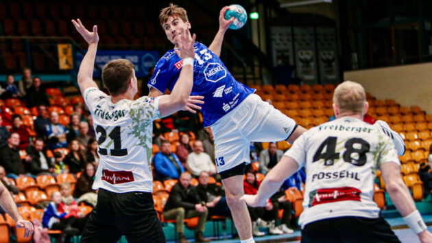 Alexander Mitrović im Testspiel gegen den HC Elbflorenz Dresden Saison 2023/24