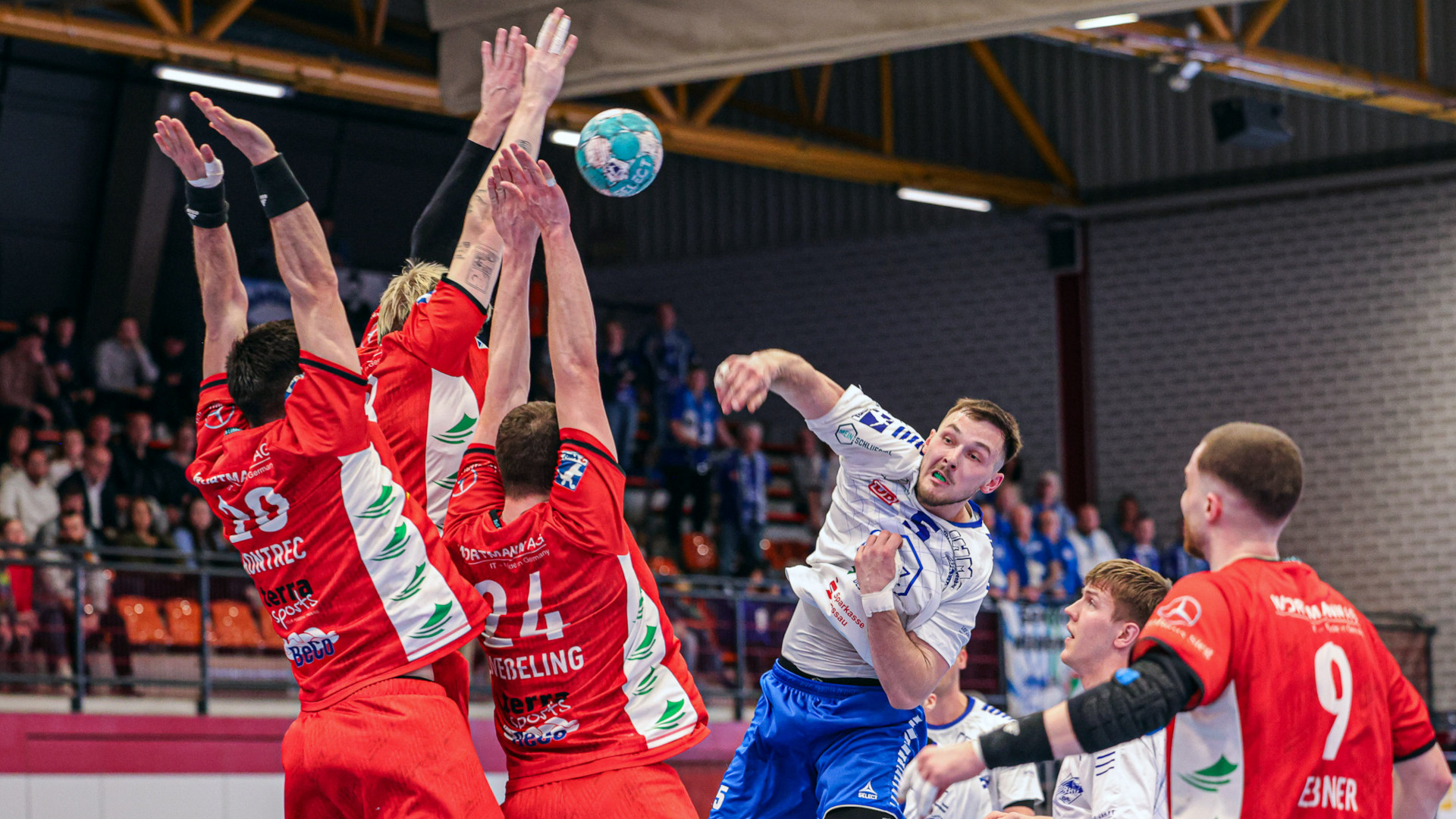 Timo Löser Saison 2023/24 im Spiel beim TuS N-Lübbecke