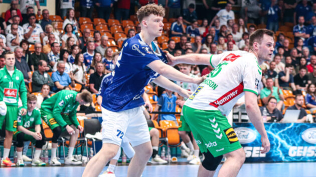 Tim Hertzfeld im Spiel gegen GWD Minden Saison 2023/24