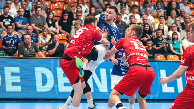 Timo Löser in seinem letzten Heimspiel gegen die Eulen Ludwigshafen Saison 2023/24