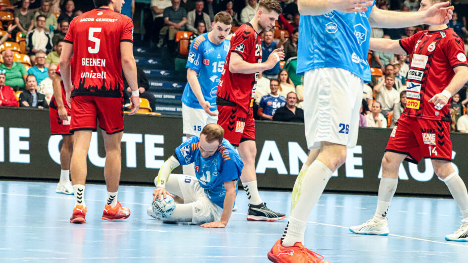 Symbolische Szene DRHV-Heimspiel gegen den VfL Lübeck-Schwartau Saison 2024/25